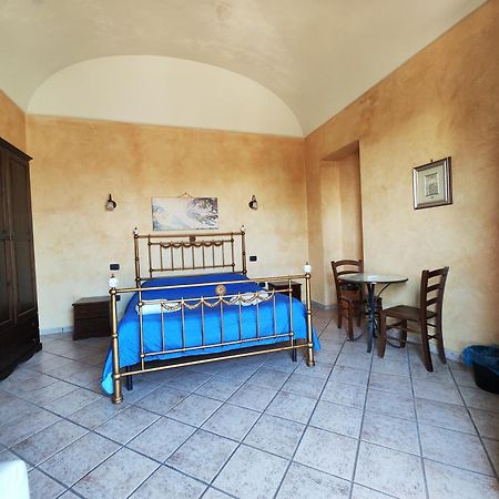 リポスト Le Grotte Bed & Breakfast エクステリア 写真
