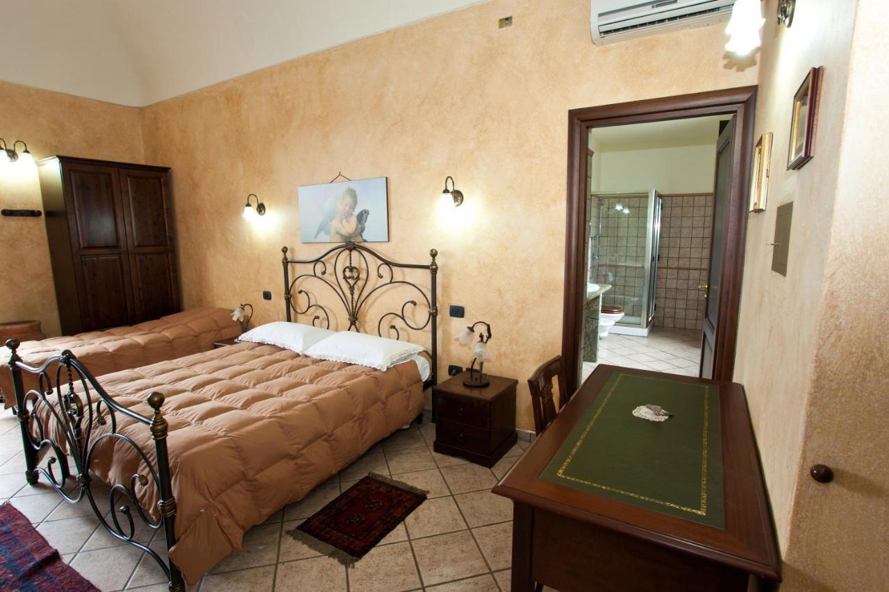 リポスト Le Grotte Bed & Breakfast エクステリア 写真